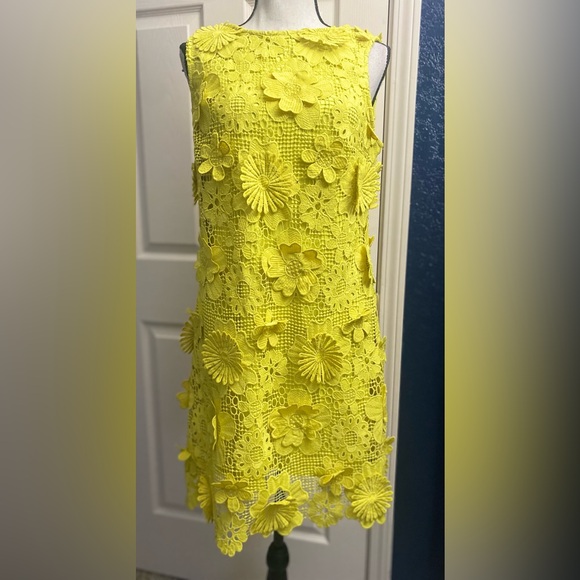 New York & Company Yellow Floral Mini Dress - Picture 2 of 6